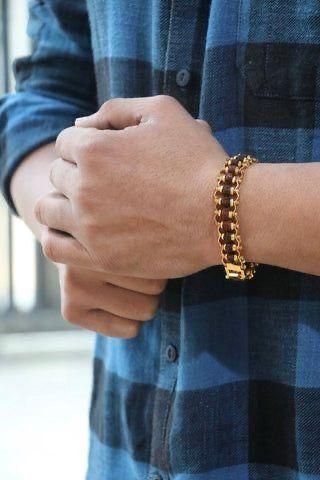 Modern Gold-Plated Rudraksha Bracelet – 5 Mukhi for Power & Peace